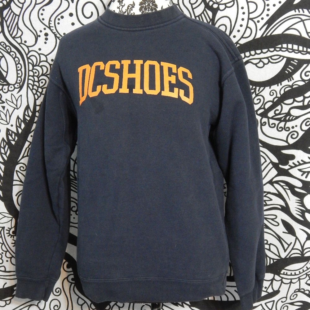 DCSHOES navy blue sweater